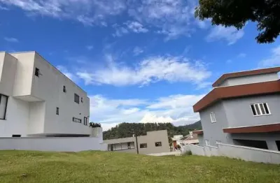 Terreno à venda no Tamboré, Santana de Parnaíba 