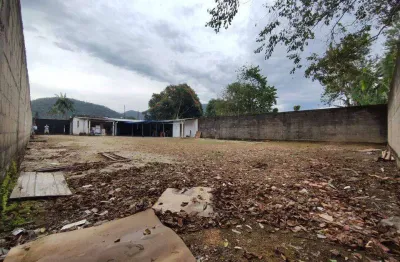 Terreno à venda no Jardim Carolina, Ubatuba 