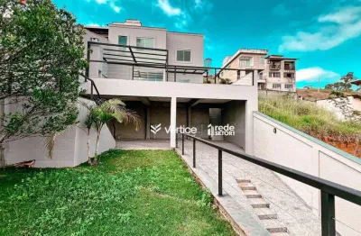 Casa 3 quartos à venda, 168 m² por R$ 990.000 - São Pedro - Juiz de Fora/MG