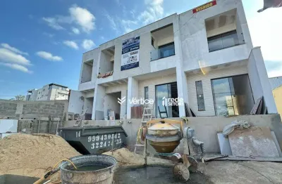 Casa com 2 dormitórios à venda, 100 m² por R$ 390.000,00 - Jardim São João - Juiz de Fora/MG