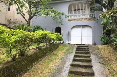 Casa com 4 quartos à venda, 275 m² por R$ 950.000 - São Pedro - Juiz de Fora/MG