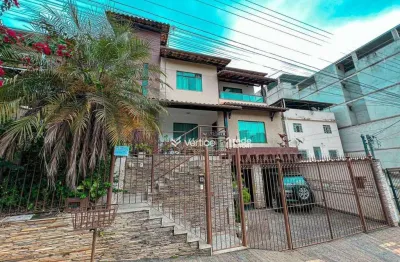 Casa 4 quartos à venda, 228 m² por R$ 700.000 - Benfica - Juiz de Fora/MG