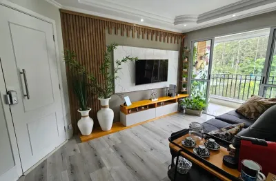 Lindo apto  , ar condicionado nus dormitórios e sala , , repleto de armários , na melhor localização as o do jardim marajoara , com acesso a farmácias , mercados , restaurante