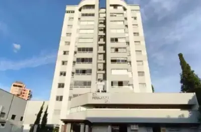 Apartamento 2 suítes,com sacada e vaga de garagem no Centro de Brusque.