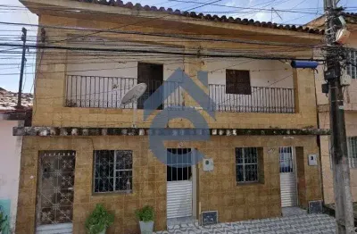 Casa à venda no Vergel do Lago, 3  unidades, em local tranquilo, ótimo investime