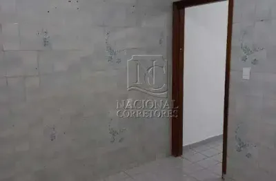 Sobrado antigo à venda no bairro parque capuava em santo andré. sendo 190 m² de área construída, r$ 710.000,00