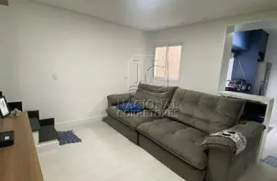 Linda cobertura à venda no parque das nações, com 54+54 m² de área útil.