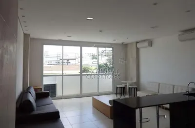 Sala à venda no sp 150 trade anchieta – varanda, mini cozinha e vaga exclusiva!