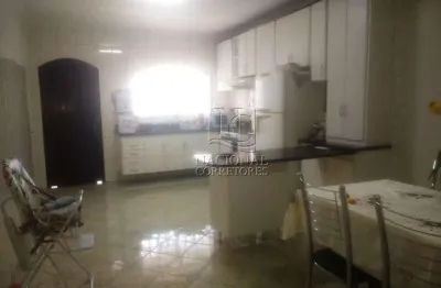 Casa com 3 quartos para alugar na Vila Curuçá, Santo André 