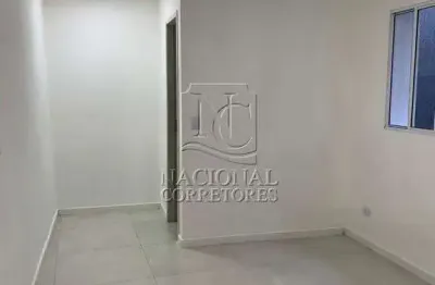 Casa com 2 quartos para alugar na Vila Vitória, Santo André 