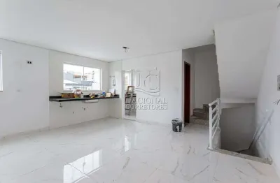 Sobrado à venda no Bairro de Utinga, Condomínio Lucio, 120 m² de área construída