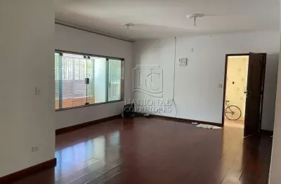 Casa com 4 quartos para alugar no Bangú, Santo André 