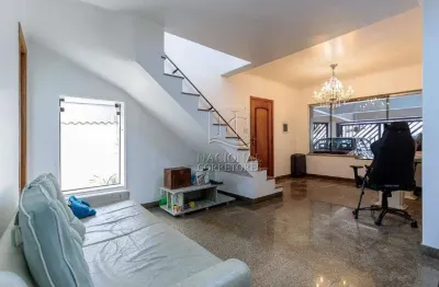 Sobrado à venda, 3 quartos, 2 vagas, Rudge Ramos - São Bernardo do Campo/SP