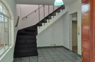Sobrado para Aluguel no Jardim das Maravilhas, Santo André – 2 Quartos, 179 m²