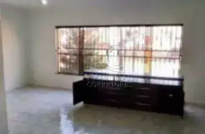 Casa assobradada com 3 dormitórios para locação, com área útil de 213m² - No Bairro Campestre - Santo André/SP