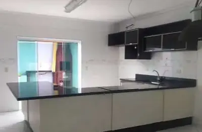 Sobrado para Aluguel | 3 suítes, 4 vagas, Parque das Nações, Santo André