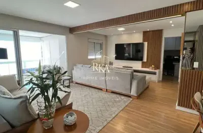 Apartamento com 105m², 2 suítes e 2 vagas de garagem sucessivas, disponível para