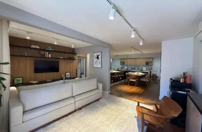 Apartamento com 2 dormitórios à venda, 111 m² por R$ 1.800.000,00 - Vila Nova Conceição - São Paulo/SP
