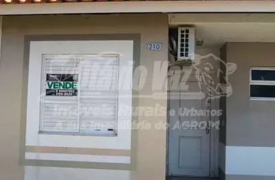 Casa com 2 quartos à venda na Avenida Prefeito Ary Alcântara, 1000, Areal, Pelotas