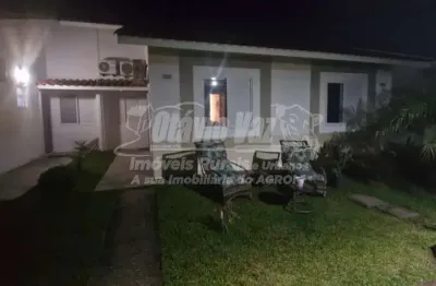 Casa com 3 quartos à venda no Areal, Pelotas 