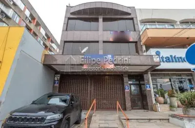 Prédio para alugar na Praça Comendador Souza Gomes, 175, Tristeza, Porto Alegre por R$ 15.000