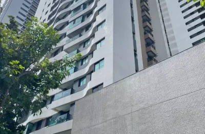 Excelente apartamento com 02 quartos, varanda, 1 suite , com móveis planejados, chuveiro com aquecedor.  O condomínio conta com itens de lazer, piscina, sauna e parquinho. Para facilitar a vida um min