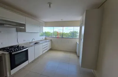 Apartamento para locação no Centro de Boituva-SP: 2 quartos, 1 suíte, 1 sala, 2 banheiros, 1 vaga de garagem, 70m².