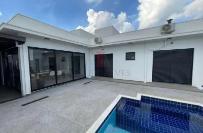 Imperdível casa em condomínio no Portal Ville Azaleia em Boituva-SP: 3 quartos, 2 suítes, 1 sala, 3 vagas de garagem, 252m².