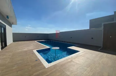 Casa de alto padrão no Portal das Estrelas: 3 quartos, 3 suítes, 2 salas, 2 banheiros, 2 vagas de garagem, 180m² - Boituva-SP.