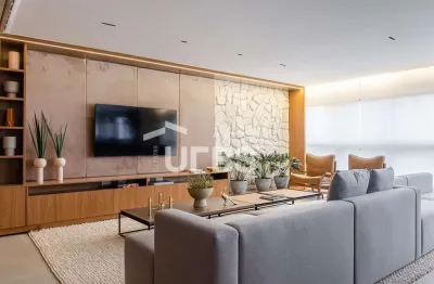 Apartamento com 3 quartos à venda na Rua 1132, Setor Marista, Goiânia