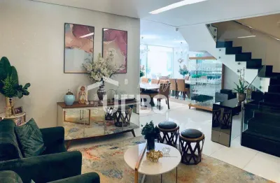 Casa à Venda no Condomínio Ville de Vermont – Parque Amazônia