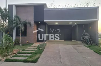 Casa Térrea 3 Quartos (1 Suíte com Closet) – Jardins Capri | Frente Nascente, Área Gourmet e SPA