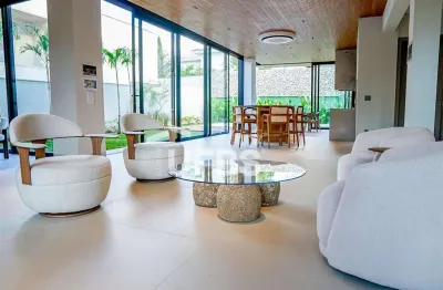 Casa em condomínio fechado com 4 quartos à venda na Rua Morrinhos, Residencial Alphaville Flamboyant, Goiânia