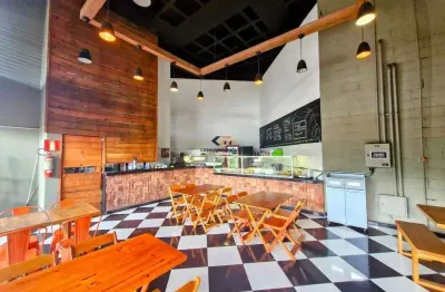 Loja para locação de frente para rua com 90,00 m2 na rua Ministro Orozimbo Nonato, Edifício comercial ICON, no Bairro Vila da Serra., em Nova Lima.