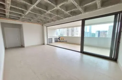 Apartamento 4 quartos sendo 2 suítes, 5 vagas para venda no Vale do Sereno Edifício Lumiar.