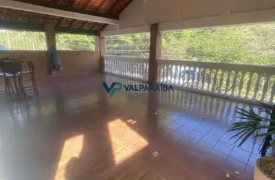 Casa com 5 quartos à venda na Avenida Salinas, 2275, Bosque dos Eucaliptos, São José dos Campos por R$ 1.040.000