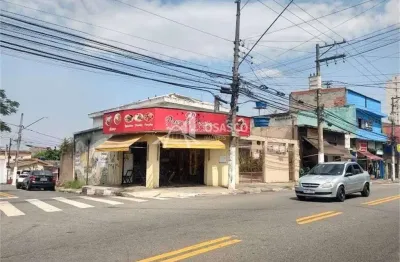 Sobrado com 3 quartos à venda ou para locação em Jaguaribe - SP