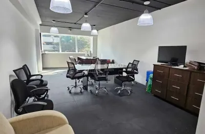 Sala comercial para alugar na Vila Santo Antônio, Cotia 