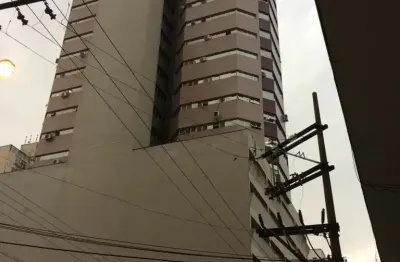 Sala comercial a venda com dois banheiros e uma copa, centro de Campinas/SP