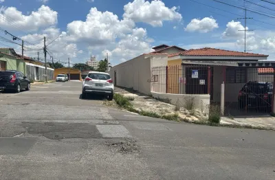 Casa a venda terreno de 333m2 e duas casas no terreno, Jardim Nova Europa, Campinas/SP