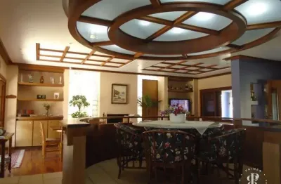 Casa com 4 quartos à venda na Avenida Fernando Amaral, 1088, Centro, Tramandaí