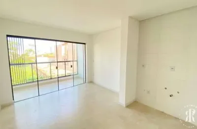 Apartamento 2 Dormitórios entre o centro e o mar em Tramandaí