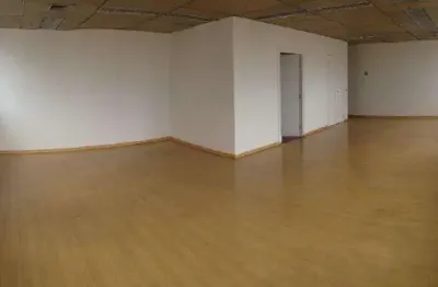 Sala comercial para alugar na Avenida Doutor Moraes Salles, 711, Centro, Campinas, 75 m2 por R$ 3.478