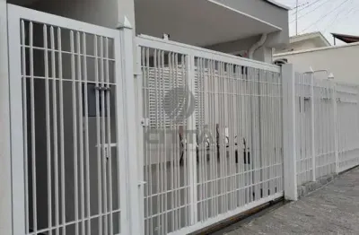 Casa com 3 quartos à venda na Joaquim Egydio Orsi, 97, Jardim García, Campinas, 159 m2 por R$ 790.000