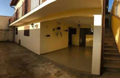 Casa com 4 quartos à venda na Rua Santa Ernestina, 717, Jardim Guarani, Campinas, 264 m2 por R$ 810.000