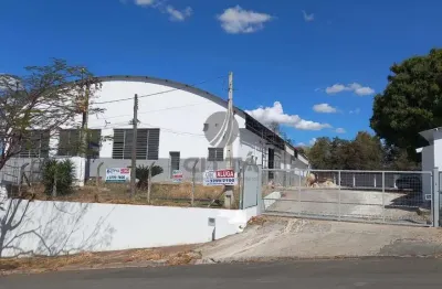 Barracão / Galpão / Depósito para alugar na Rua Vitório Capelatto, 87, Jardim Valença, Valinhos, 1240 m2 por R$ 30.000