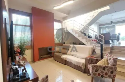 Casa em condomínio fechado com 3 quartos à venda na Rua João Bissotto Filho, 1728, Ortizes, Valinhos, 284 m2 por R$ 2.200.000