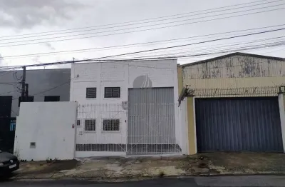 Barracão / Galpão / Depósito para alugar na Rua Sidney de Souza Barbosa Junior, 214, Parque Via Norte, Campinas, 225 m2 por R$ 4.500