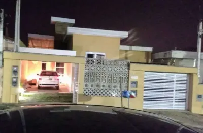 Casa com 6 quartos à venda na Rua dos Guaiases, 291, Ponte Preta, Campinas, 248 m2 por R$ 1.090.000