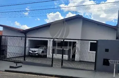 Casa com 4 quartos à venda na Rua Taubaté, 76, Vila Industrial, Campinas, 215 m2 por R$ 639.000
